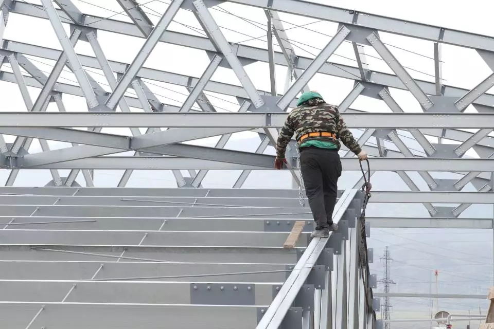 PK Vesta plant announces the assembly of the pre-fabricated shopping center 30W x 60L x 6H in Makhachkala, Russia