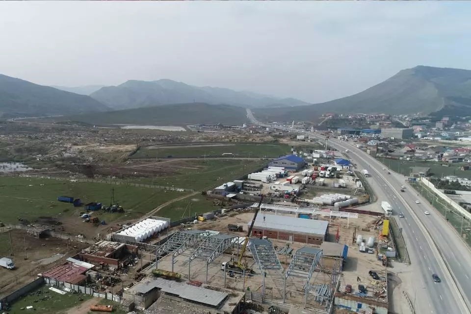 PK Vesta plant announces the assembly of the pre-fabricated shopping center 30W x 60L x 6H in Makhachkala, Russia